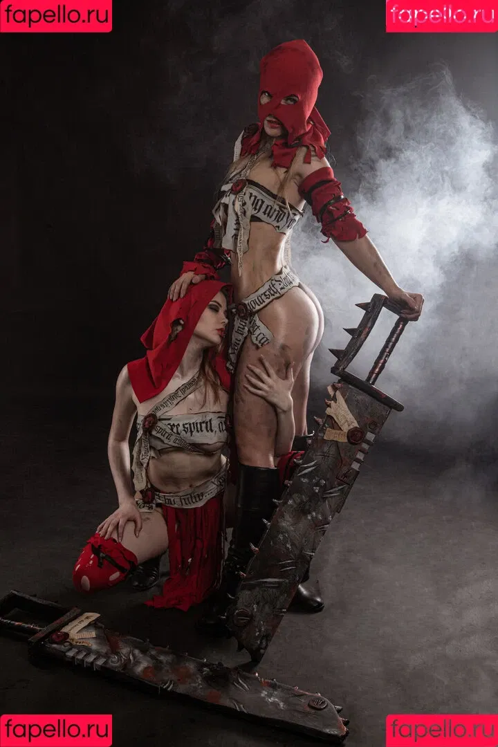 Majorkill's Warhammer 40k Cosplay Onlyfans Photo Gallery 