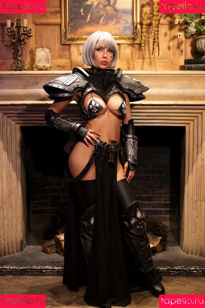 Majorkill's Warhammer 40k Cosplay Onlyfans Photo Gallery 