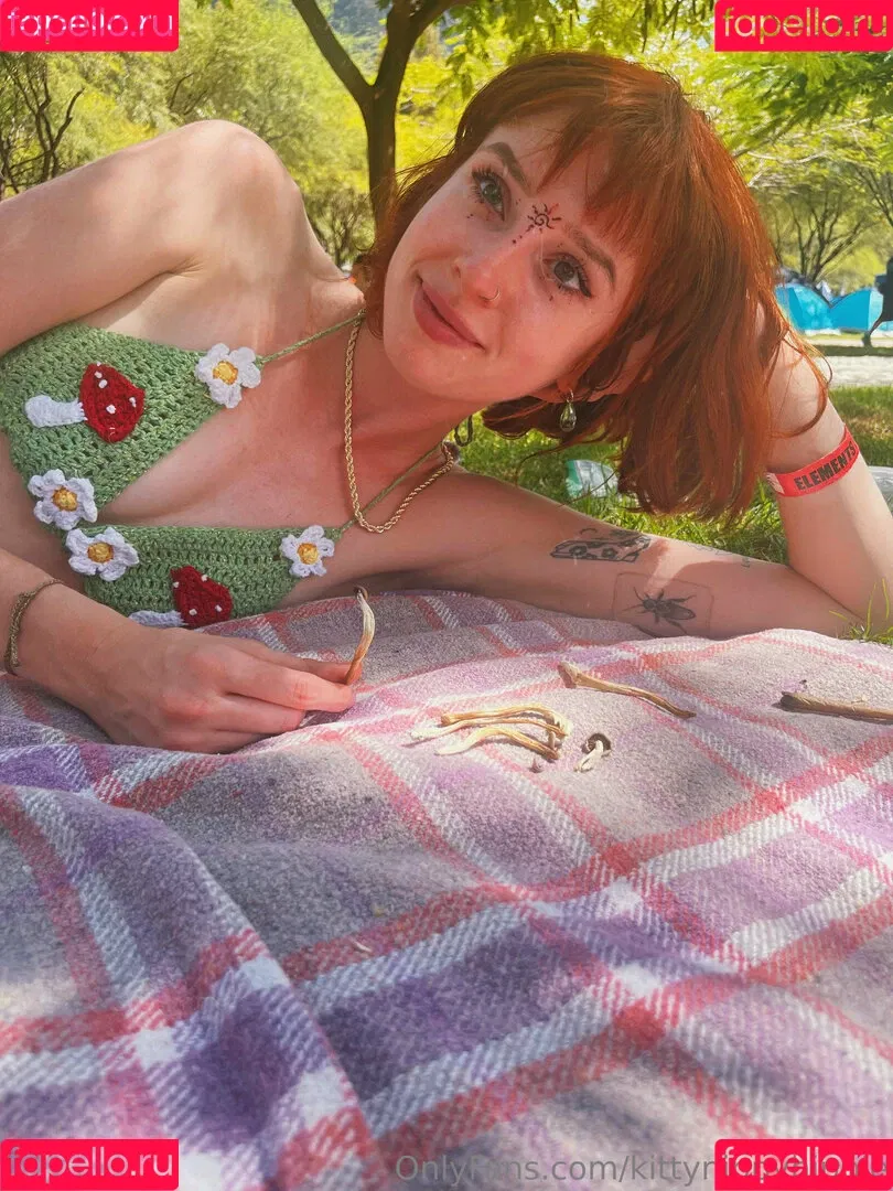 kittynippyhippie Onlyfans Photo Gallery 