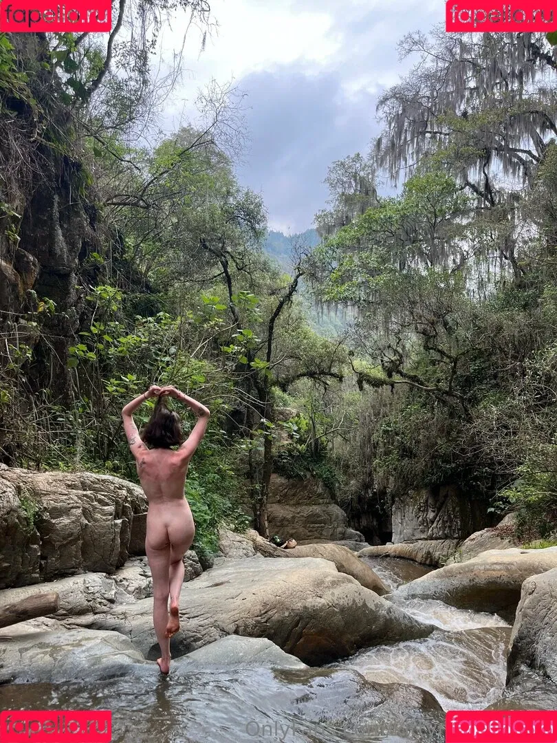 kittynippyhippie Onlyfans Photo Gallery 
