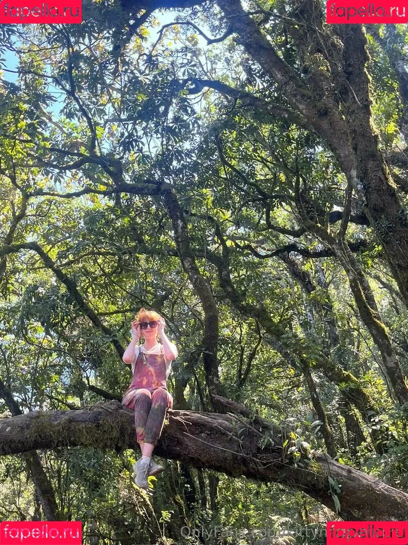 kittynippyhippie Onlyfans Photo Gallery 