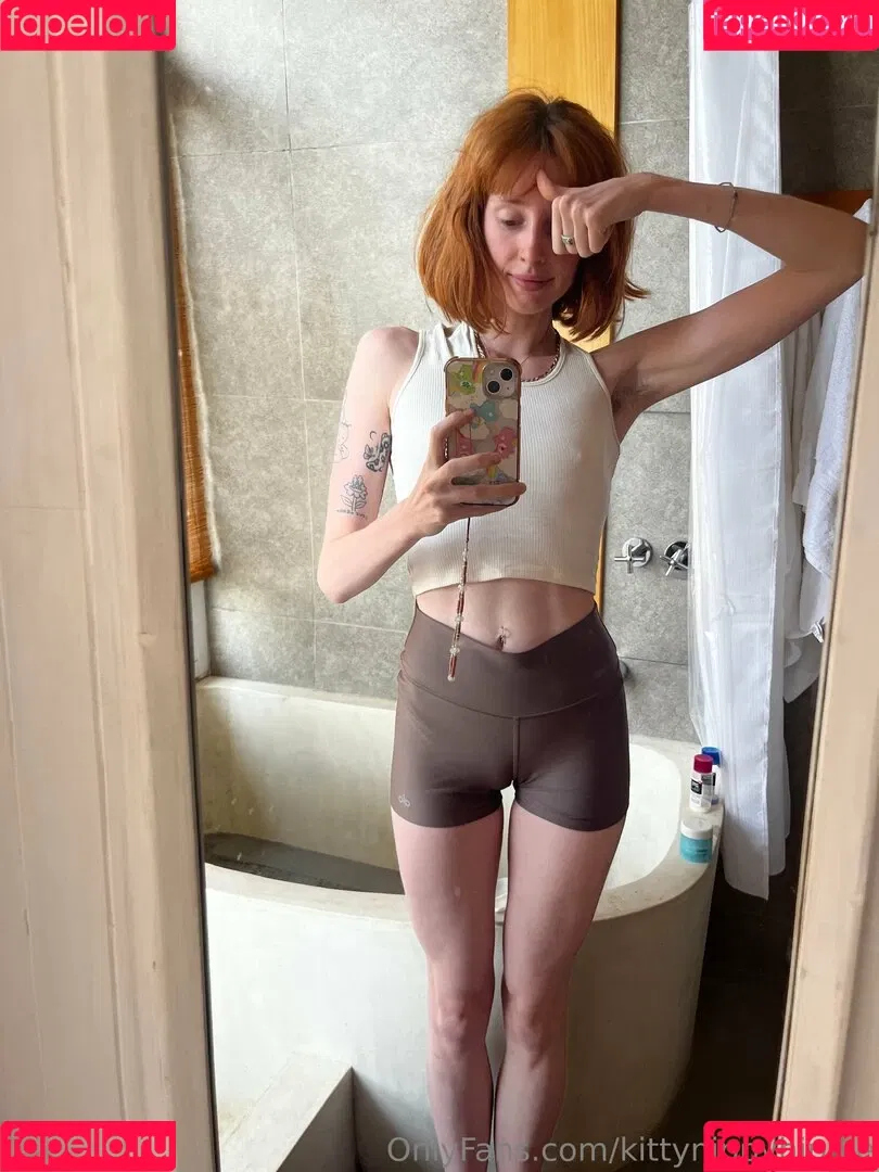 kittynippyhippie Onlyfans Photo Gallery 