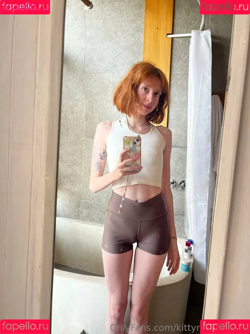 kittynippyhippie Onlyfans Photo Gallery 