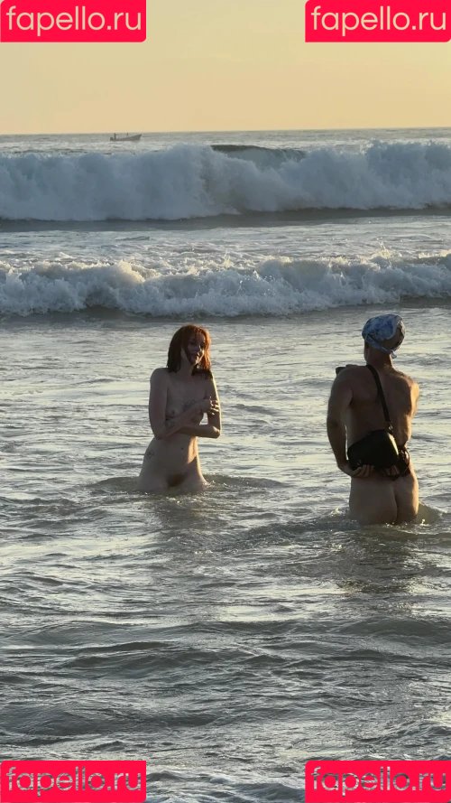 kittynippyhippie Onlyfans Photo Gallery 