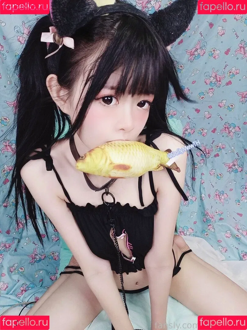DollyMew Onlyfans Photo Gallery 