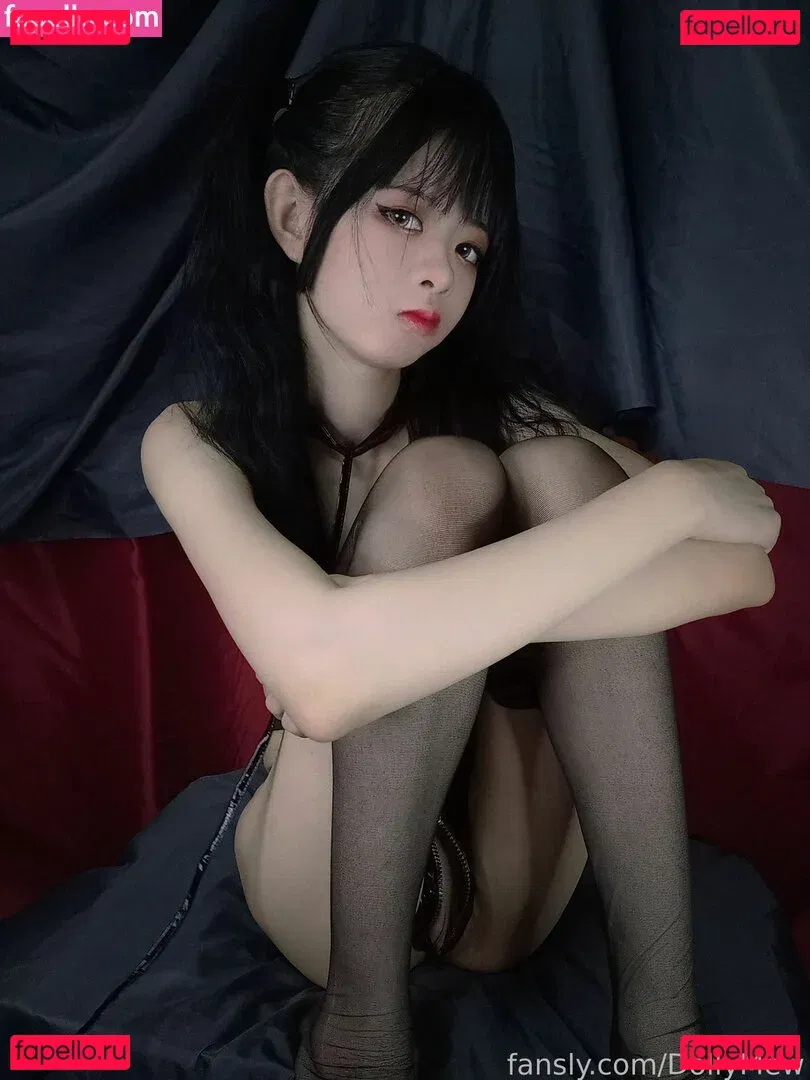 DollyMew Onlyfans Photo Gallery 