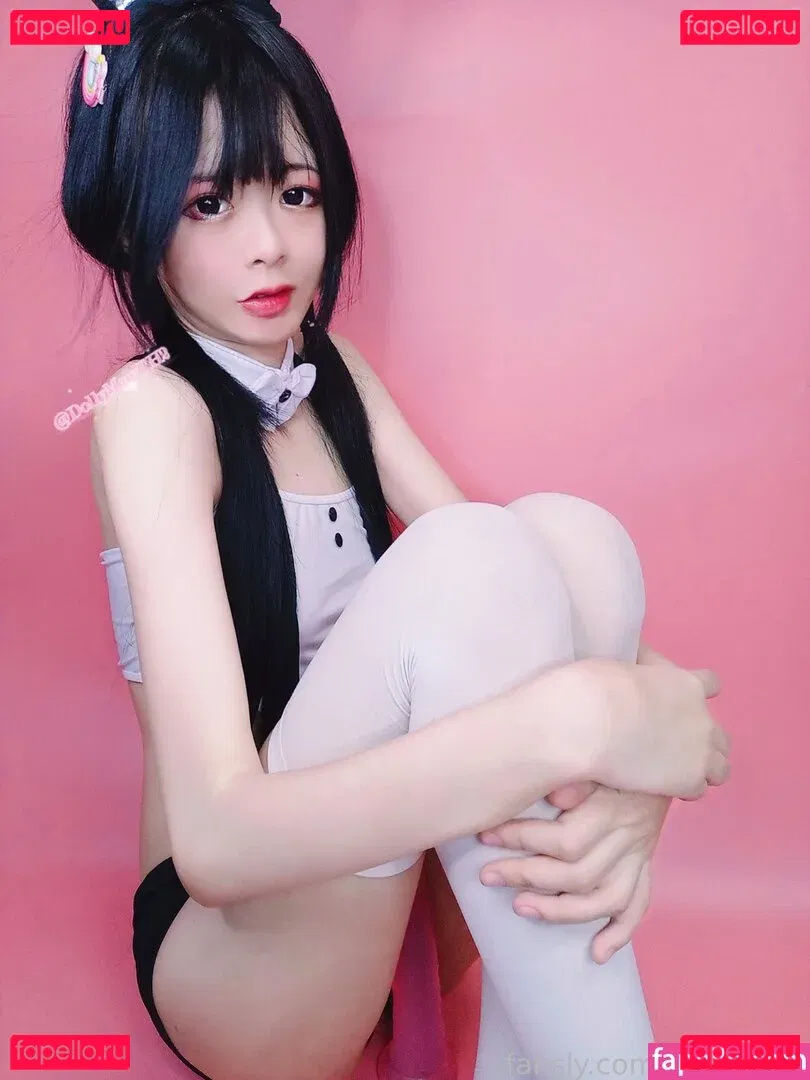 DollyMew Onlyfans Photo Gallery 