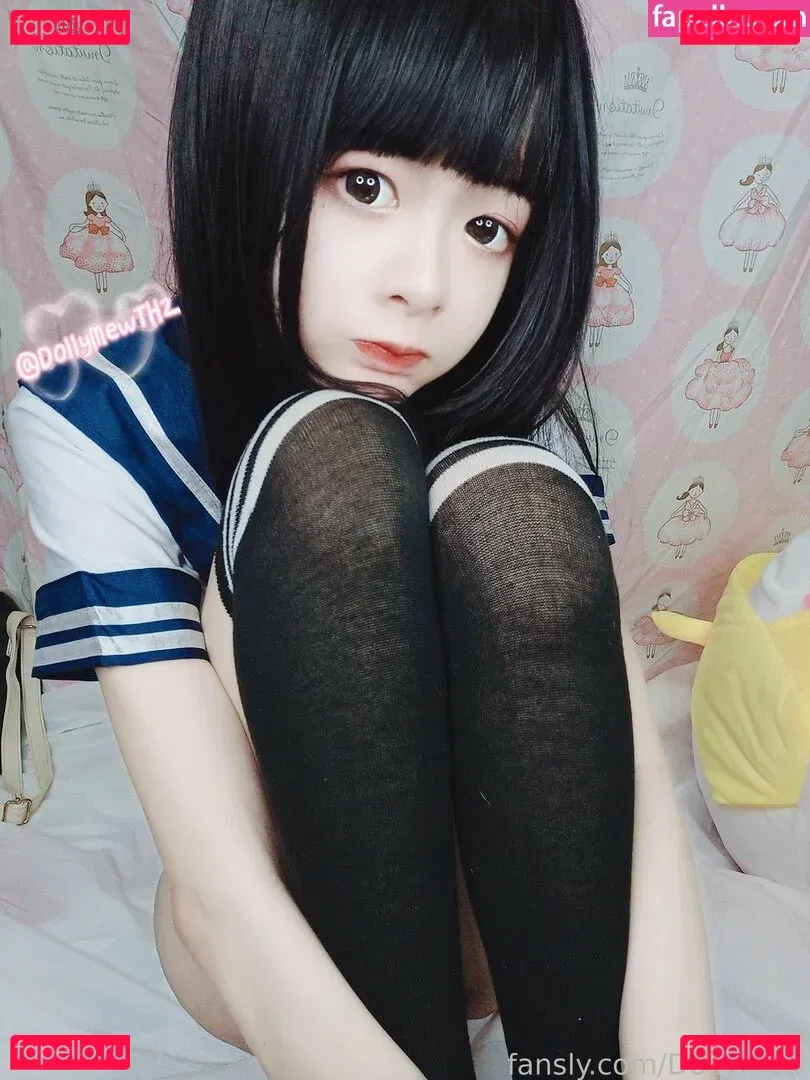 DollyMew Onlyfans Photo Gallery 