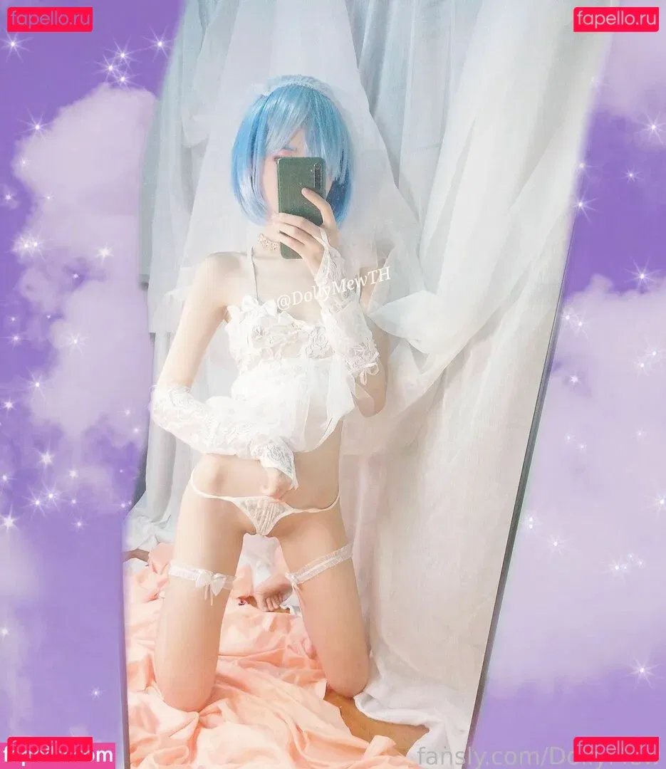 DollyMew Onlyfans Photo Gallery 