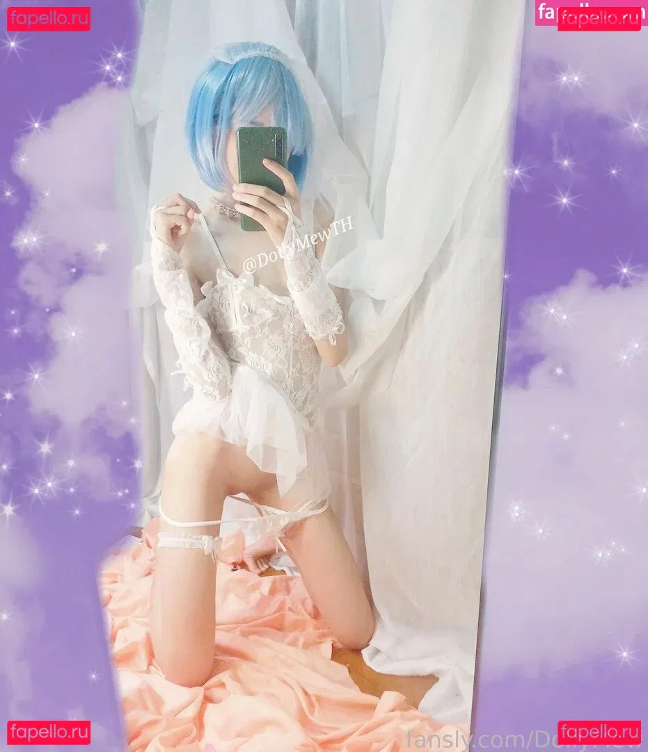 DollyMew Onlyfans Photo Gallery 