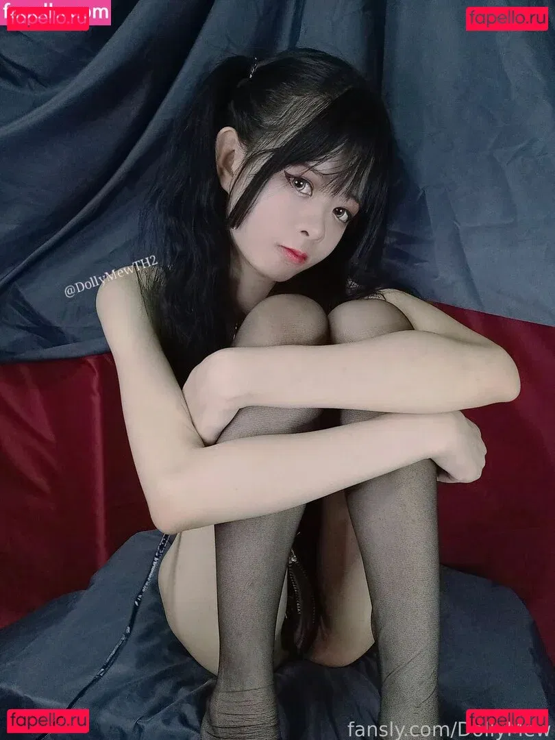 DollyMew Onlyfans Photo Gallery 