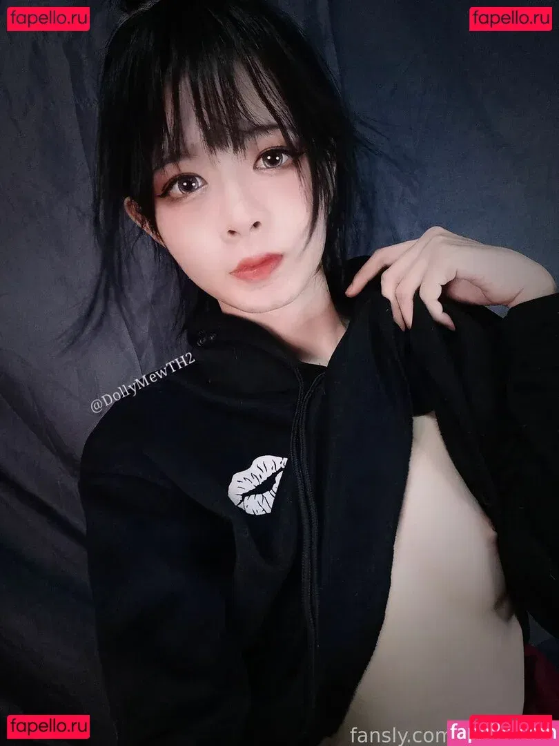 DollyMew Onlyfans Photo Gallery 