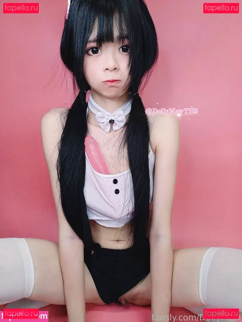DollyMew Onlyfans Photo Gallery 