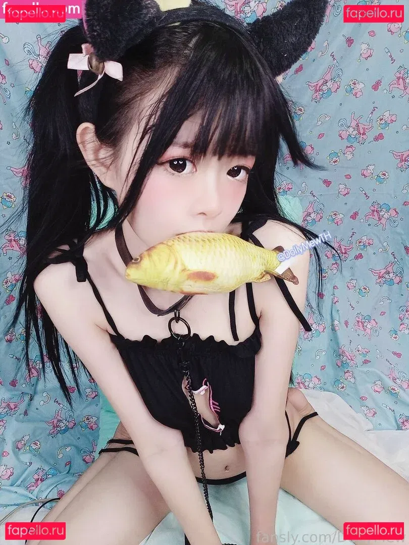 DollyMew Onlyfans Photo Gallery 