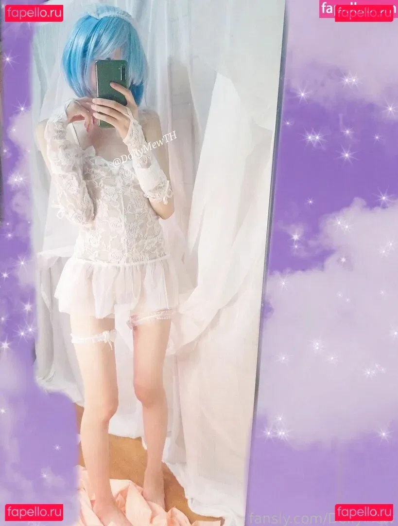 DollyMew Onlyfans Photo Gallery 