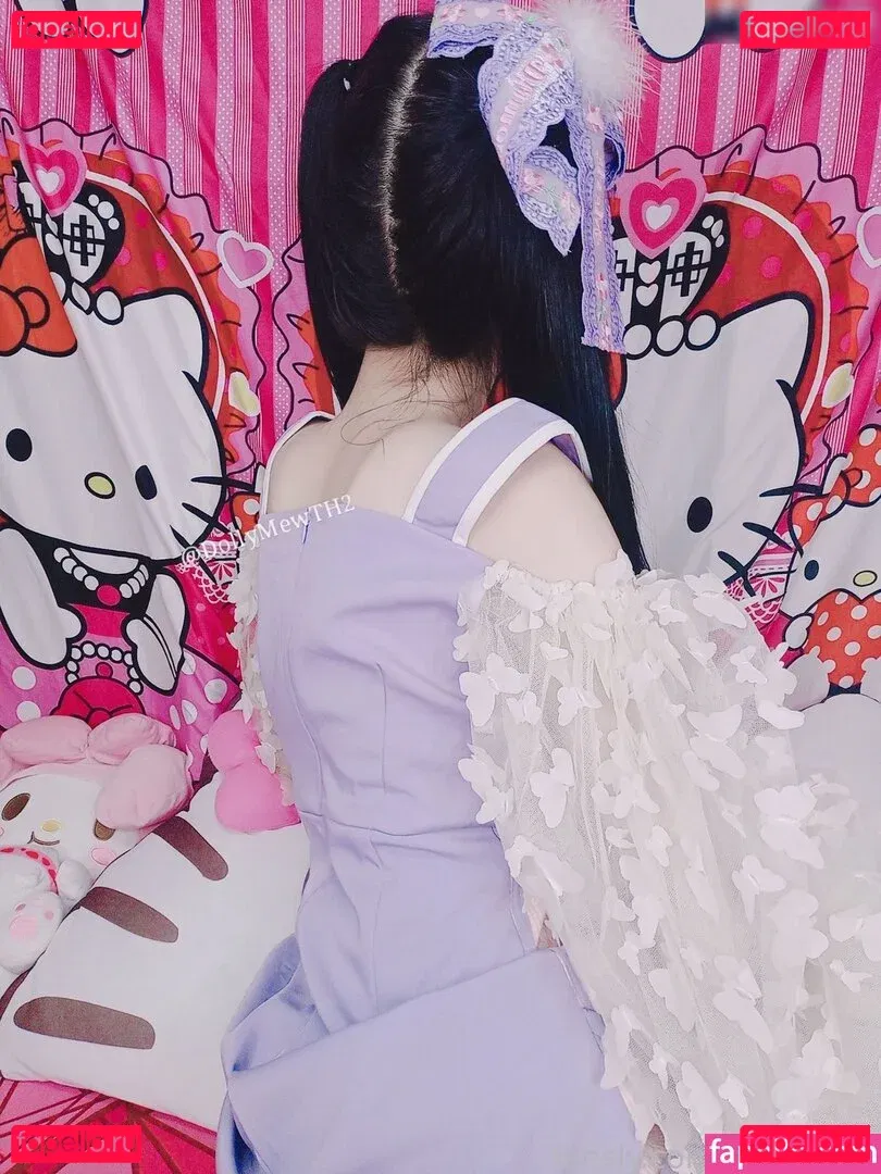 DollyMew Onlyfans Photo Gallery 