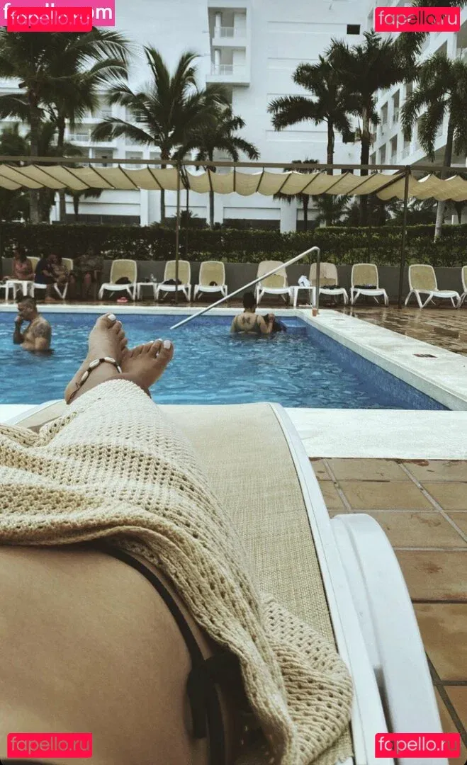 Itzel Lozano Onlyfans Photo Gallery 