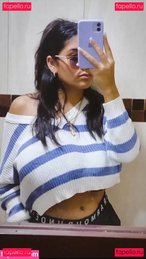 Itzel Lozano Onlyfans Photo Gallery 