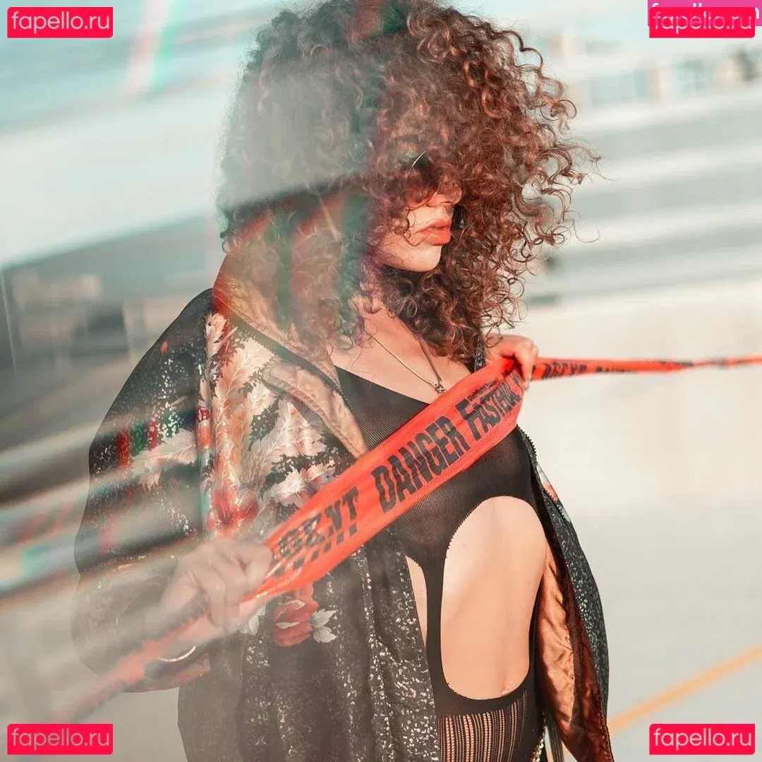 Dora Madison Burge Onlyfans Photo Gallery 