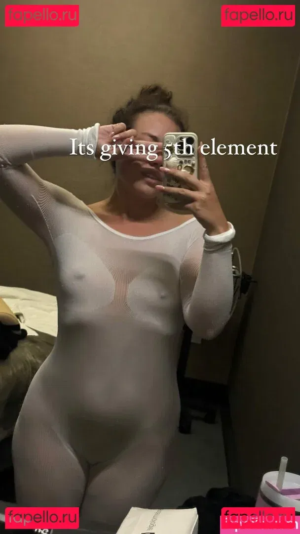 Dora Madison Burge Onlyfans Photo Gallery 