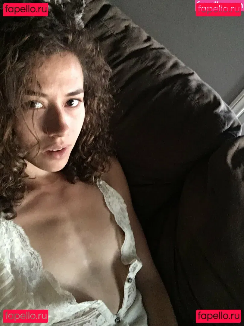 Dora Madison Burge Onlyfans Photo Gallery 