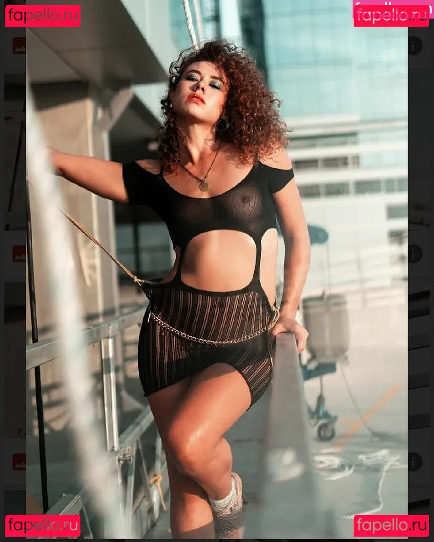 Dora Madison Burge Onlyfans Photo Gallery 