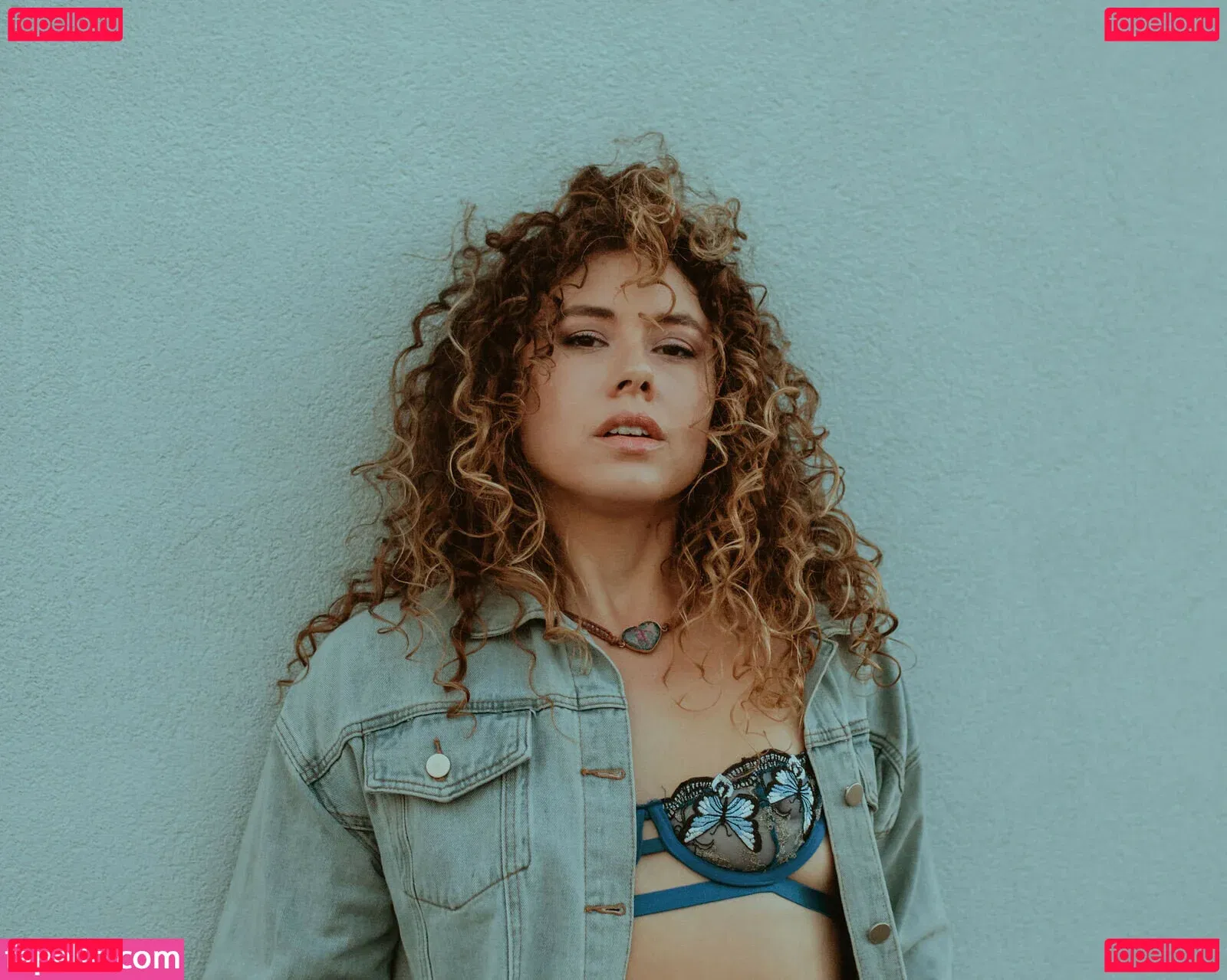 Dora Madison Burge Onlyfans Photo Gallery 