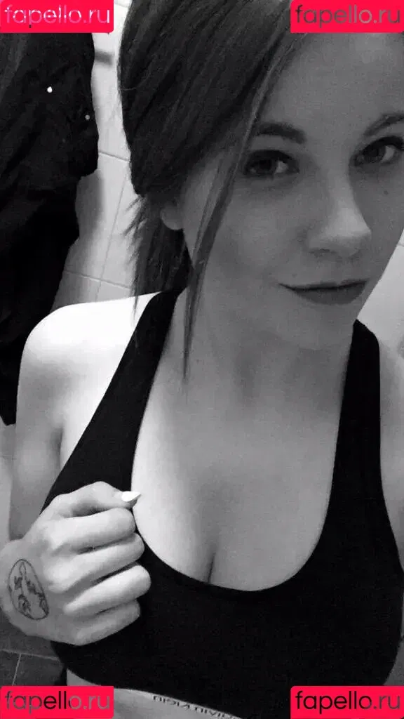 Melina Sophie Onlyfans Photo Gallery 