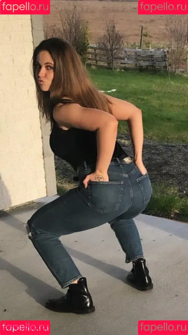 Melina Sophie Onlyfans Photo Gallery 