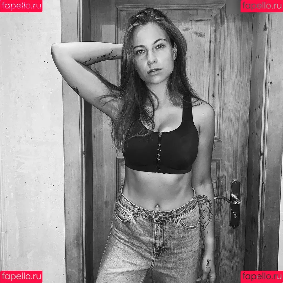 Melina Sophie Onlyfans Photo Gallery 