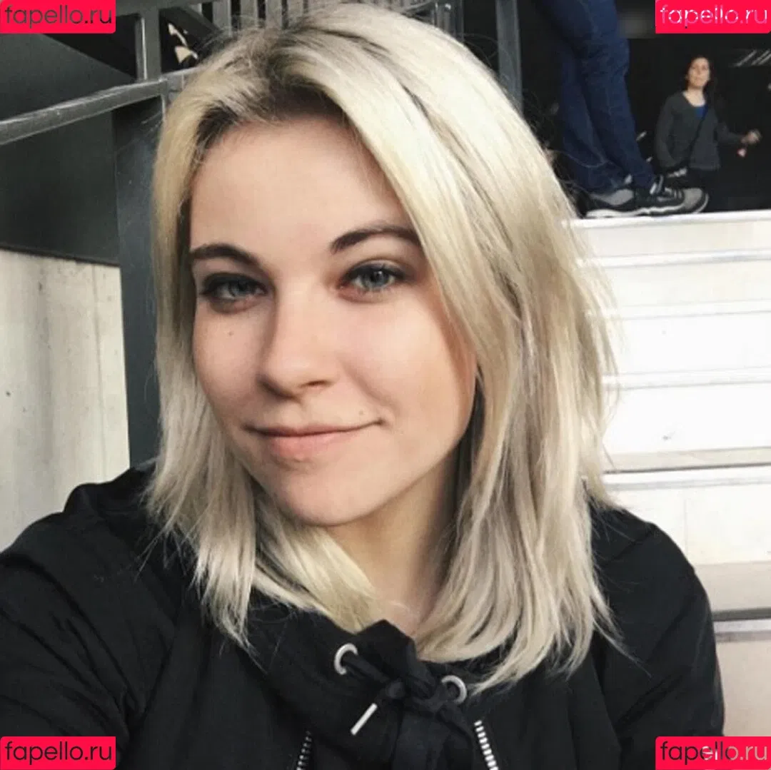 Melina Sophie Onlyfans Photo Gallery 