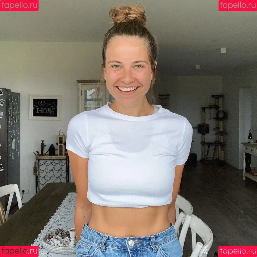 Melina Sophie Onlyfans Photo Gallery 