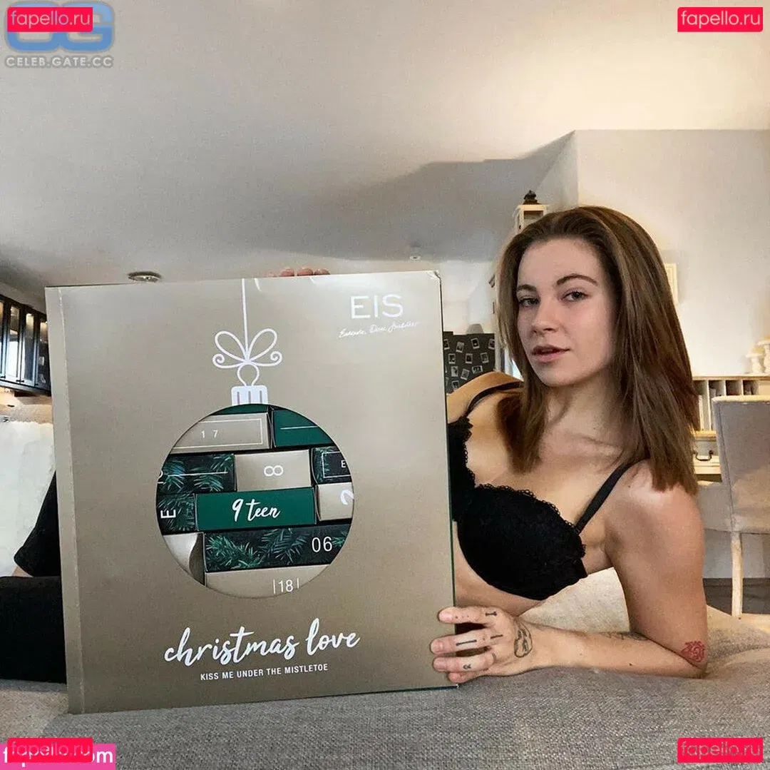 Melina Sophie Onlyfans Photo Gallery 