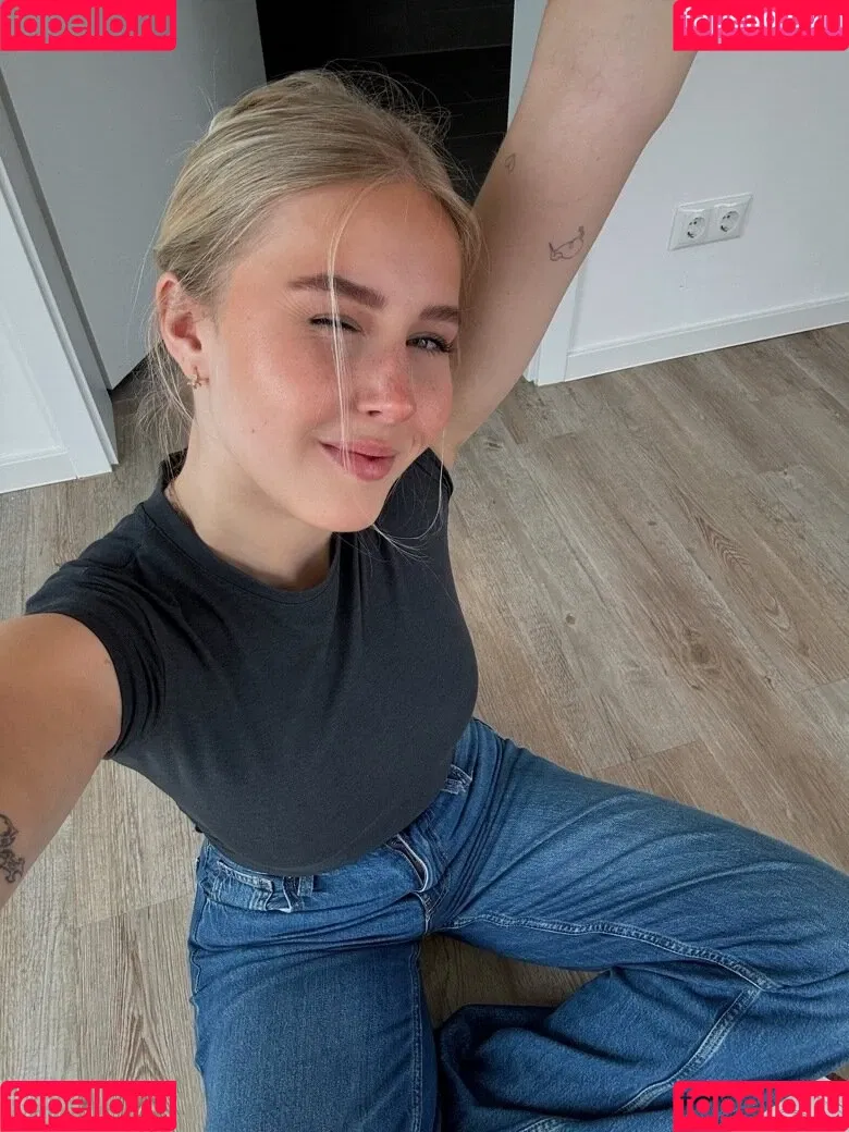 Cirizzle Onlyfans Photo Gallery 