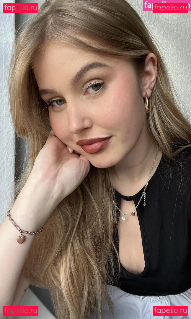 Cirizzle Onlyfans Photo Gallery 