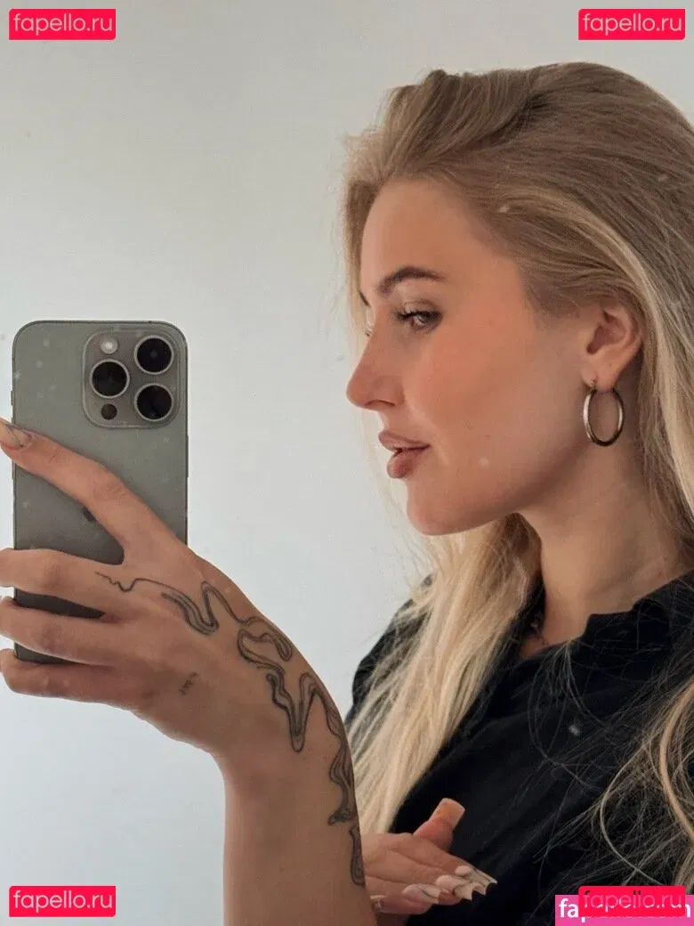 Cirizzle Onlyfans Photo Gallery 