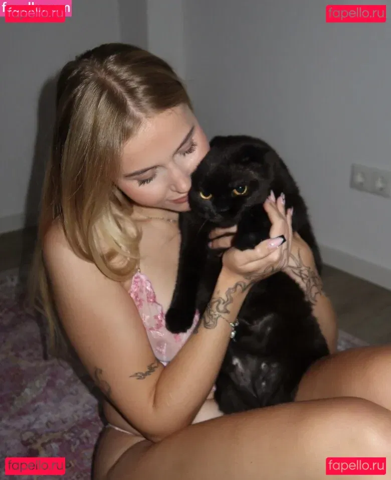 Cirizzle Onlyfans Photo Gallery 