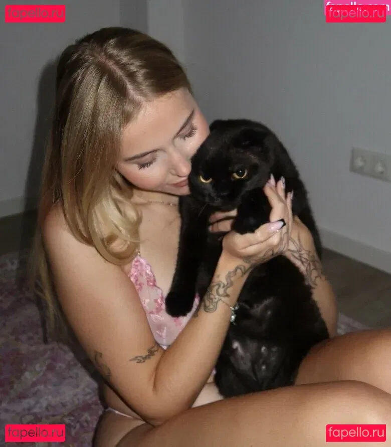 Cirizzle Onlyfans Photo Gallery 