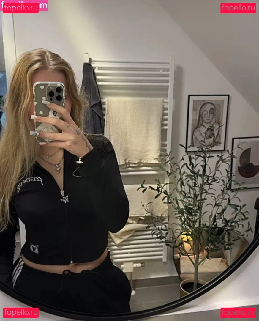 Cirizzle Onlyfans Photo Gallery 