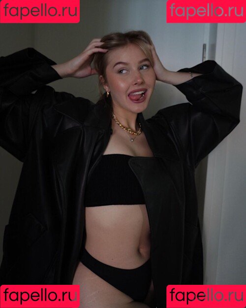 Cirizzle Onlyfans Photo Gallery 