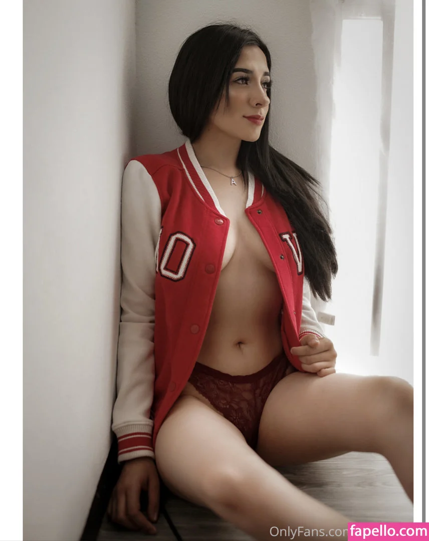 laurenmuccino Onlyfans Photo Gallery 