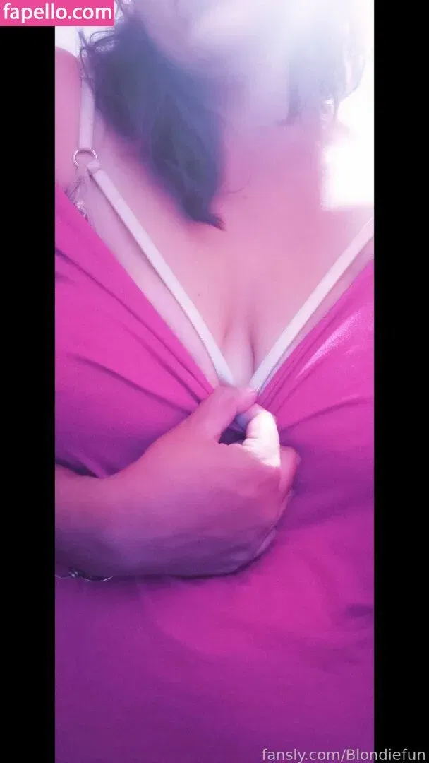 Blondiefun Onlyfans Photo Gallery 