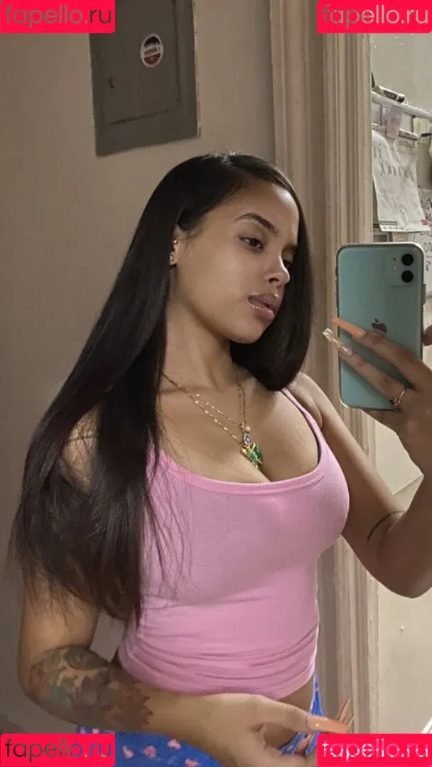 Madwavyy Onlyfans Photo Gallery 