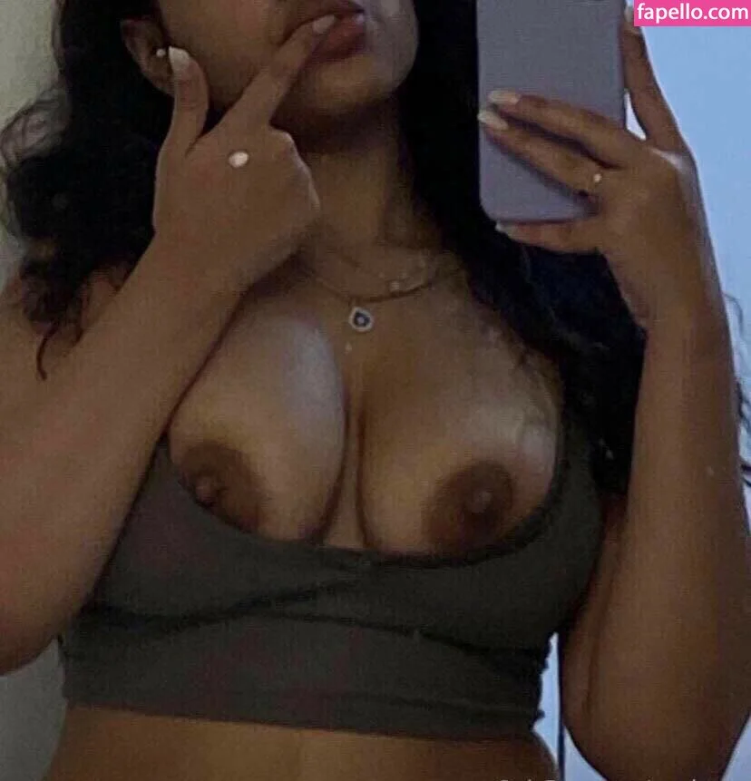 Madwavyy Onlyfans Photo Gallery 