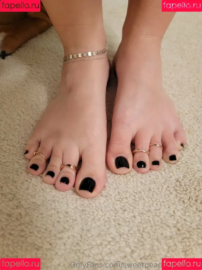sweetpeacheslanevip Onlyfans Photo Gallery 