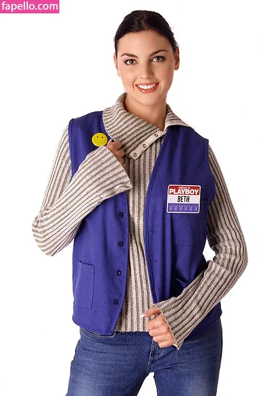 WomenWal Mart Onlyfans Photo Gallery 