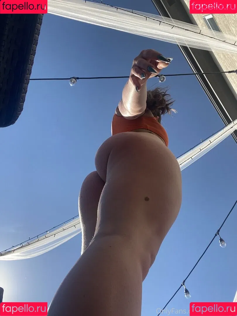 KissFromLo Onlyfans Photo Gallery 