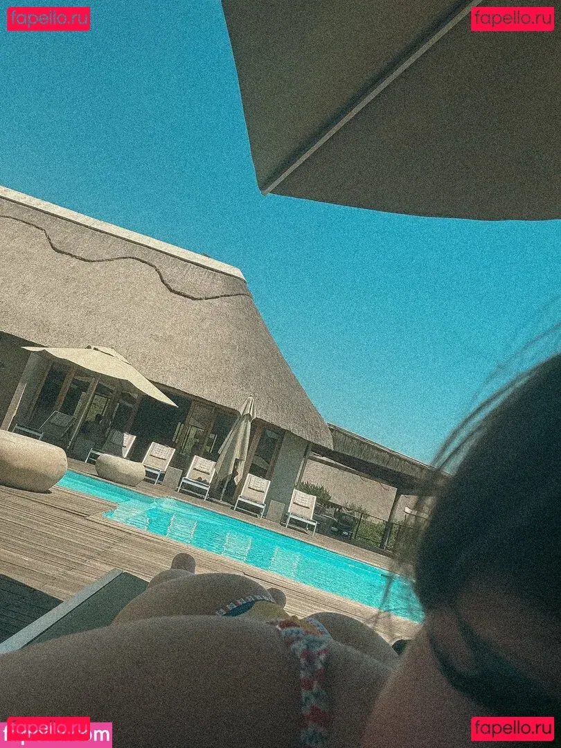 KissFromLo Onlyfans Photo Gallery 