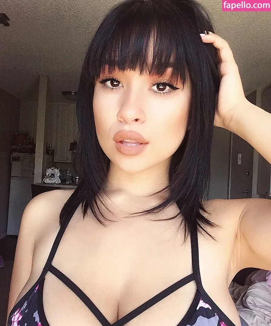 Lizzy Onlyfans Photo Gallery 