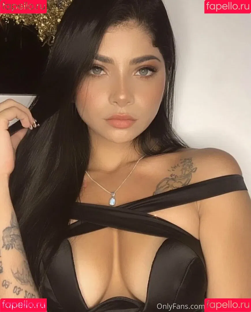 Selena Kyle Onlyfans Photo Gallery 